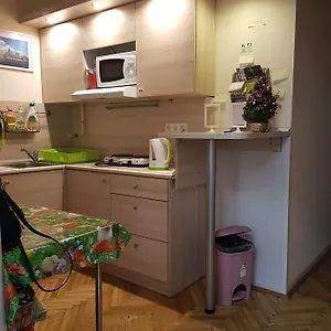 Konukevi Valentina