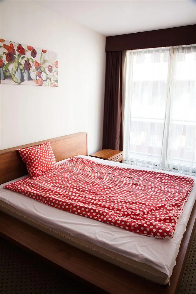 City Gardens Hotel & Wellness Budapesta 4*,  Ungaria