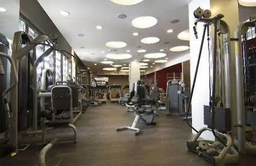 City Gardens Hotel & Wellness Budapesta 4*,  Ungaria